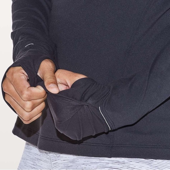 Lululemon Toasty Tech 1/2 Zip - Picture 2 of 9